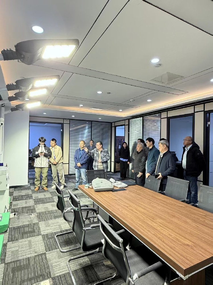 国际领先！LED直流集中驱动双控照明系统通过中国照明学会权威认证，点亮智慧城市新未来